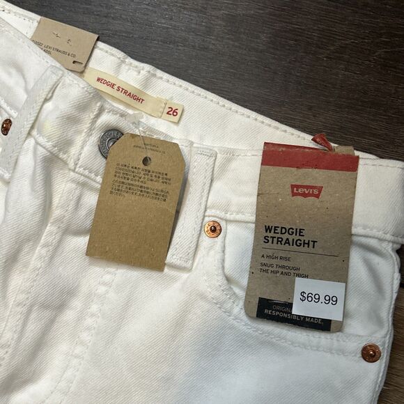 Levis Wedgie Straight Jeans Women's 2 X Short 26x28 White NEW NWT - Picture 3 of 5